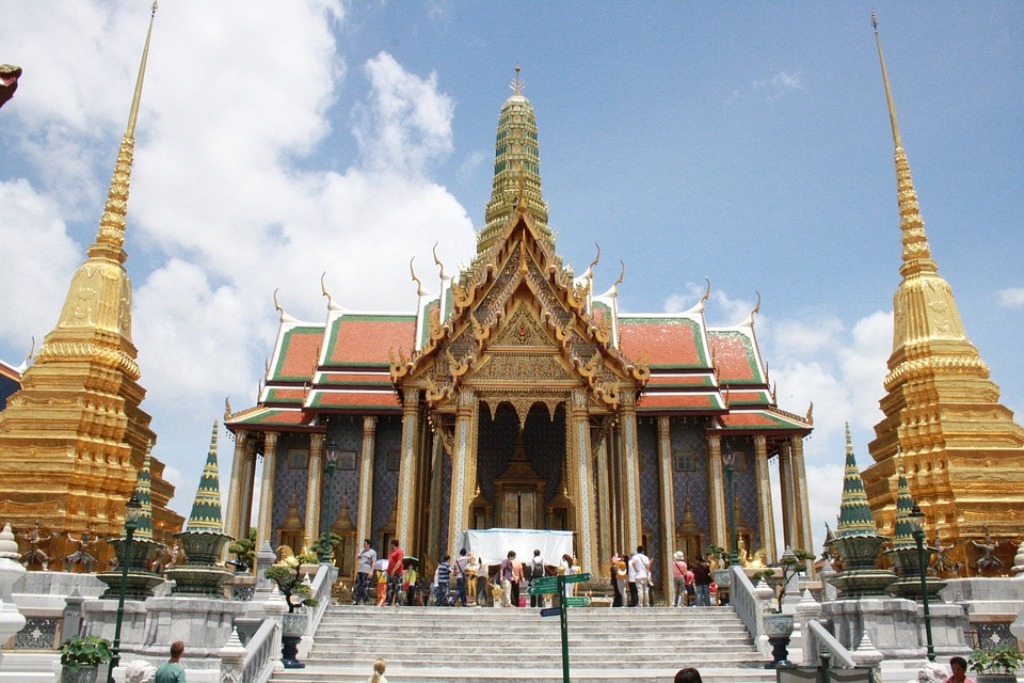 Bangkok Travel Guide