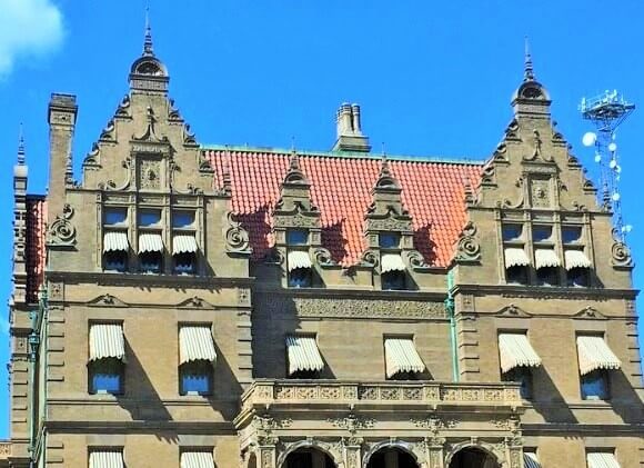 Pabst Mansion - Things To Do In Milwaukee