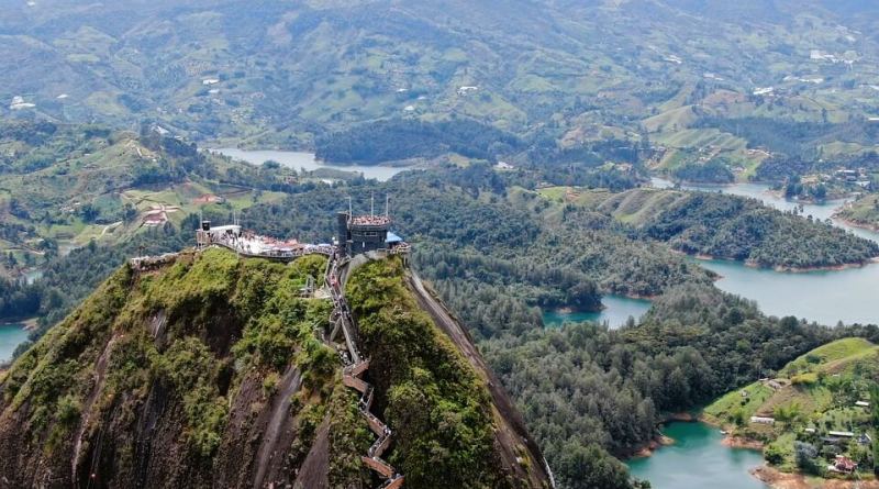 La Piedra del Penol - Best things to do in Guatape