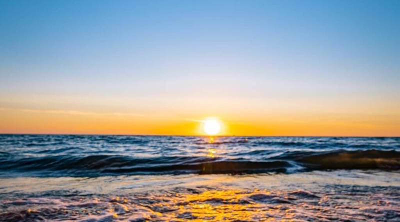 Sunset At Oval Beach - Things To Do In Saugatuck, Michigan